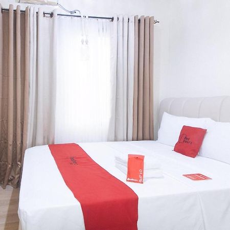 Reddoorz Plus @ Cuarto Verde Staycation Las Piñas Extérieur photo
